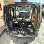 ARIPA SPATE DREAPTA FORD TRANSIT COURIER B460 1.5 2014-2022 oe-1846861, vedere laterala