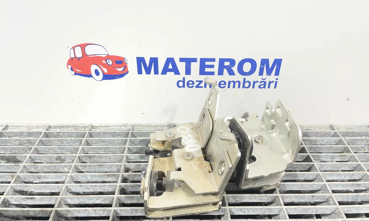 INCUIETOARE USA SPATE DREAPTA FORD TRANSIT COURIER B460 2014-2022