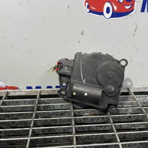 MOTORAS CLAPETA INCALZIRE