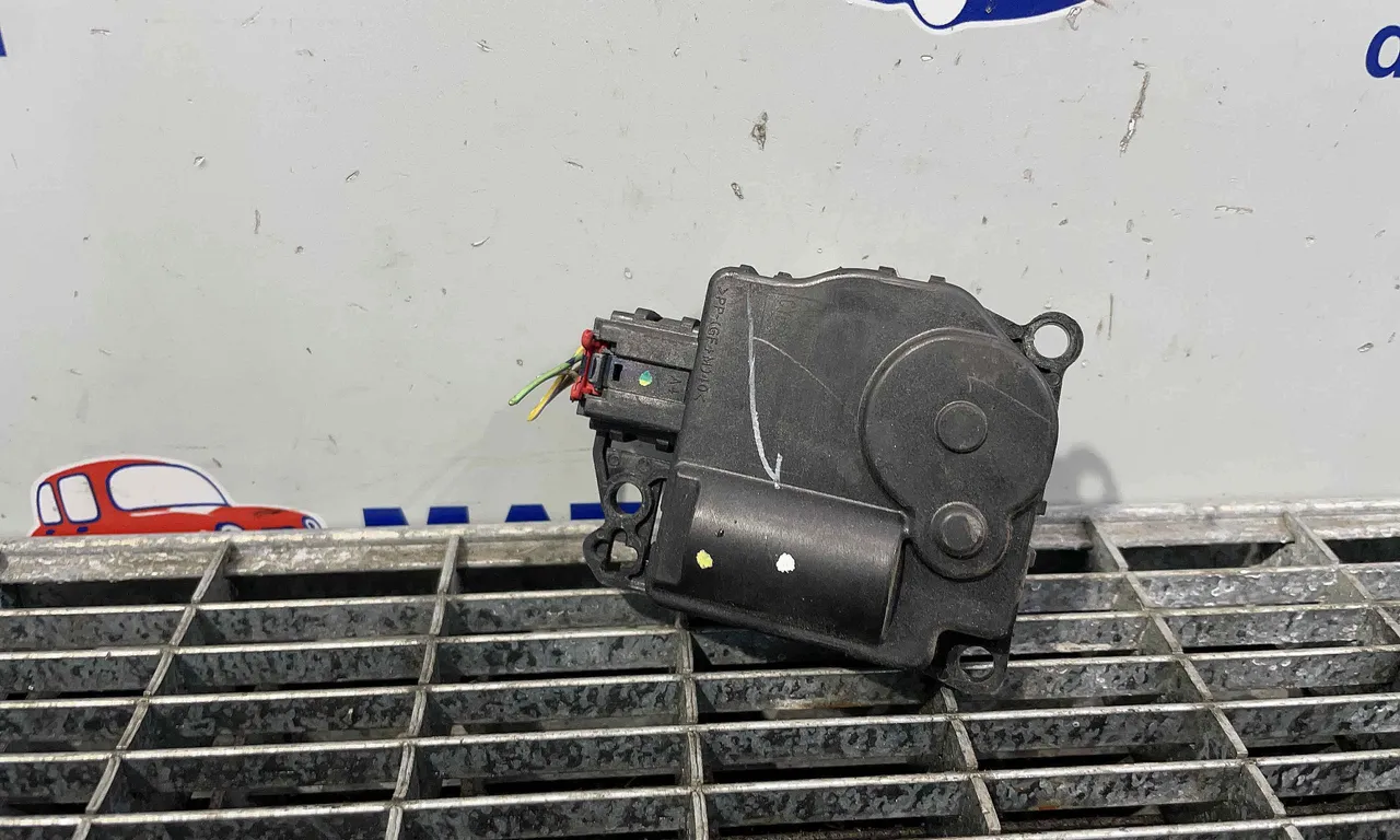 MOTORAS CLAPETA INCALZIRE FORD TRANSIT COURIER B460 2014-2022