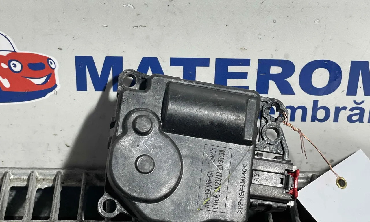 MOTORAS CLAPETA INCALZIRE FORD TRANSIT COURIER B460 2014-2022