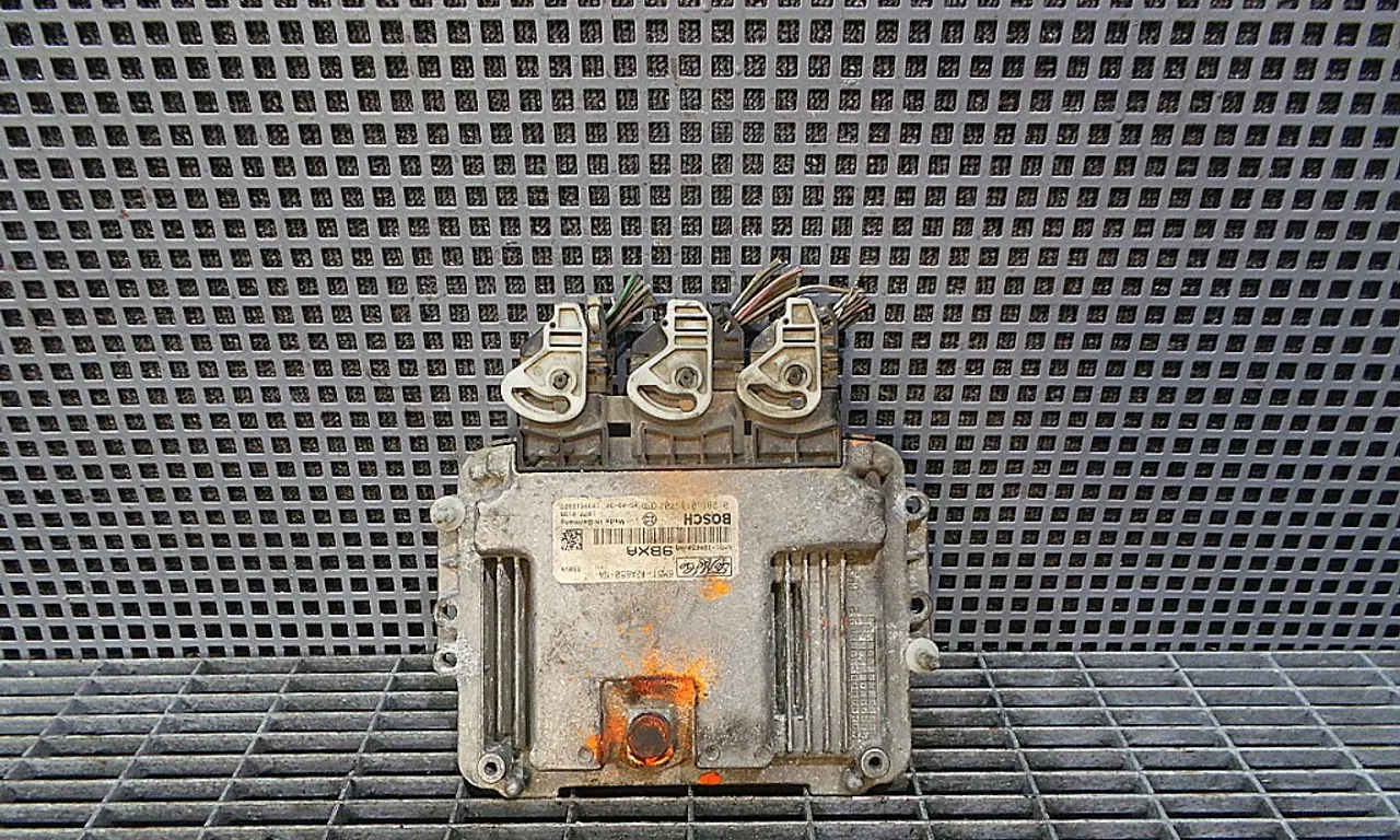 CALCULATOR MOTOR FORD TRANSIT 2006-2014