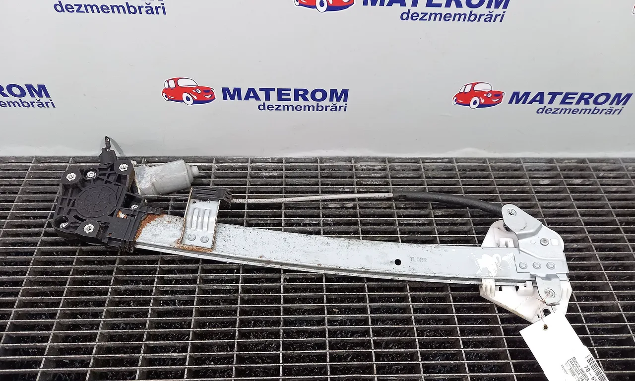 MACARA USA SPATE DREAPTA HONDA ACCORD VIII 2007-2012