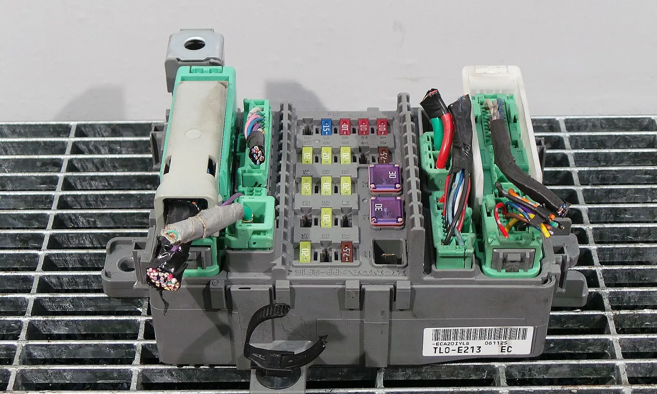 TABLOU SIGURANTE HONDA ACCORD VIII 2008-2012