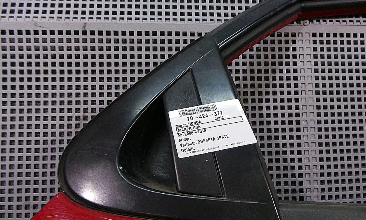 MANER USA SPATE DREAPTA HONDA CIVIC VIII 2005-2013