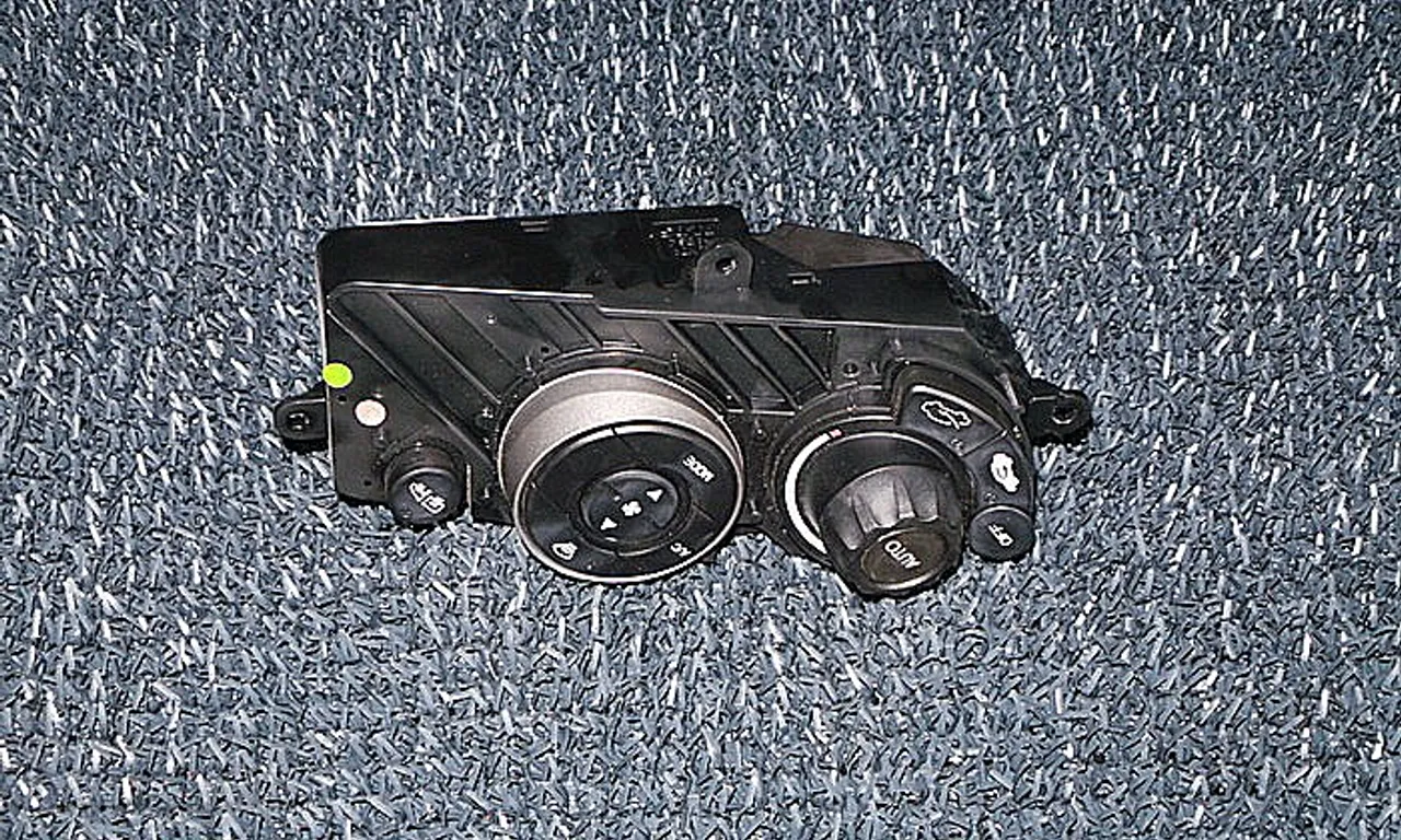 TABLOU COMANDA INCALZIRE HONDA CIVIC VIII 2005-2013