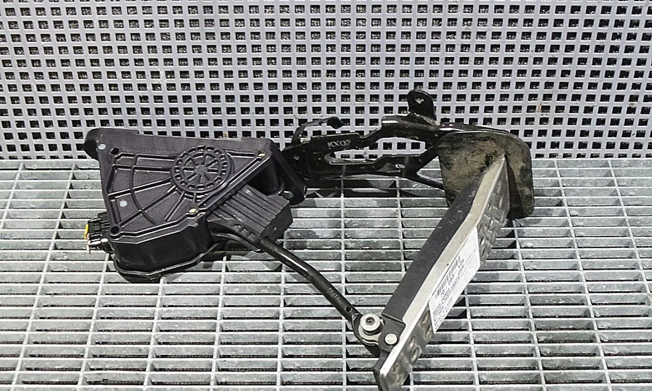 PEDALA ACCELERATIE HONDA CIVIC VIII 2005-2012