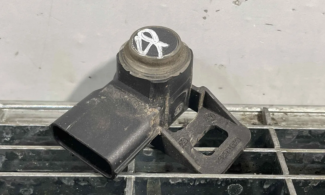 SENZOR PARCARE SPATE HONDA CIVIC X 2016-2020