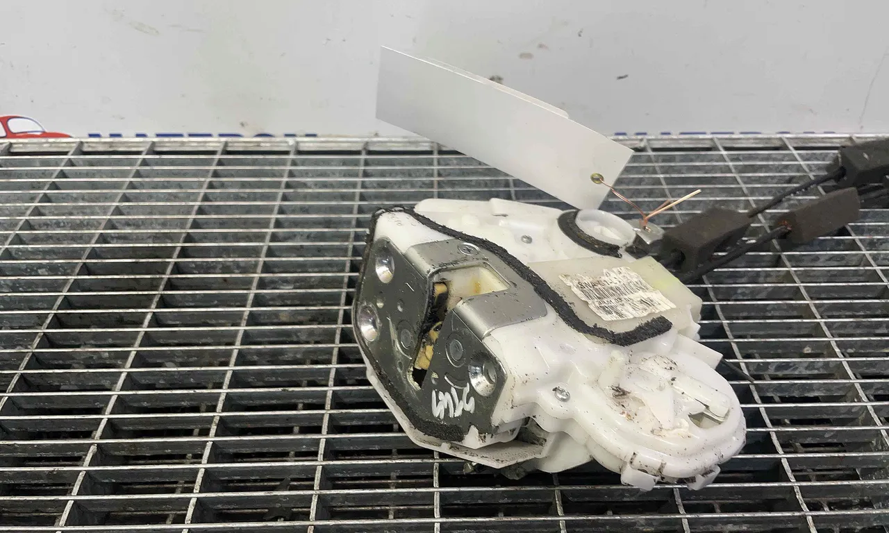 INCUIETOARE USA SPATE STANGA HONDA CR-V III 2006-2012