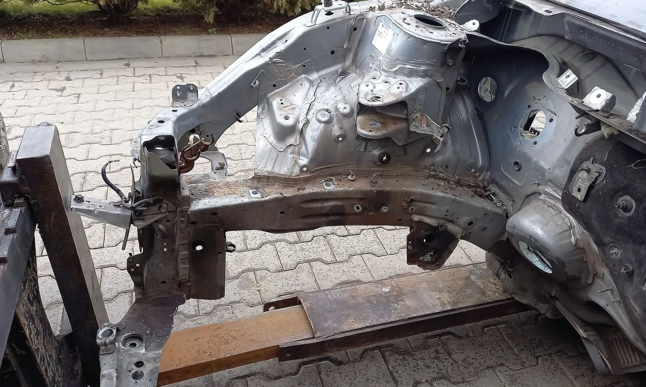 LONJERON DREAPTA HONDA CR-V III 2006-2010