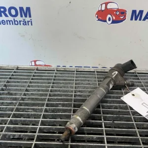 INJECTOR