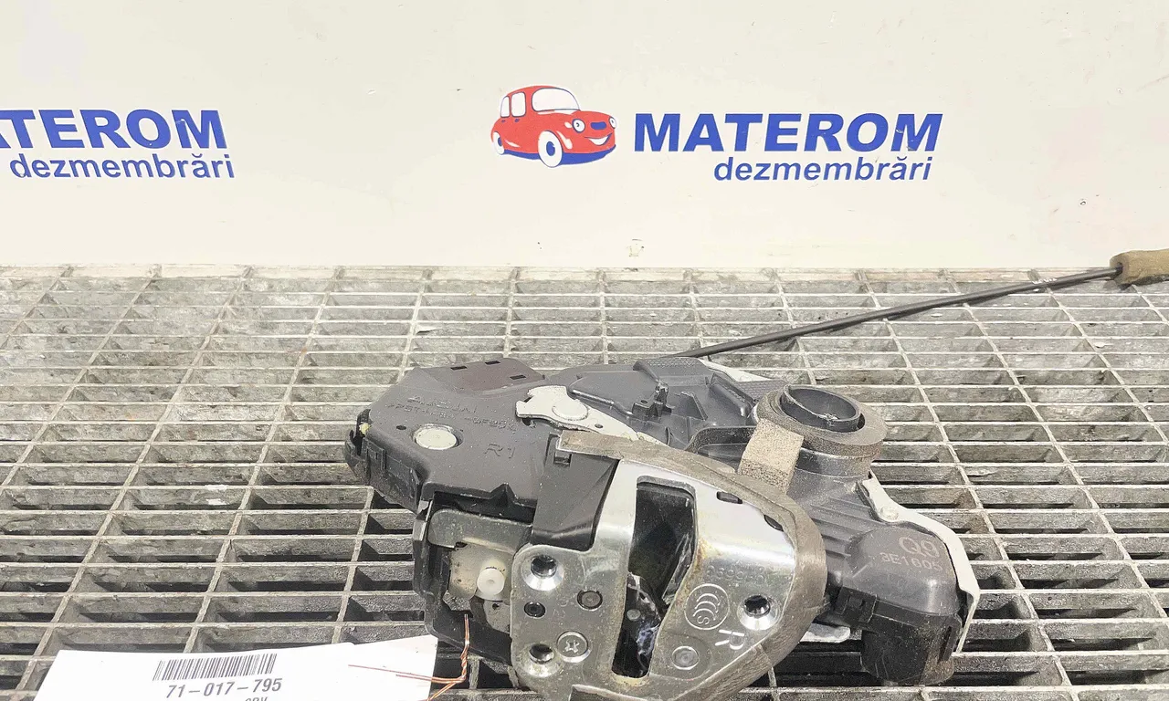 INCUIETOARE USA FATA DREAPTA HONDA CR-V IV 2012-2016