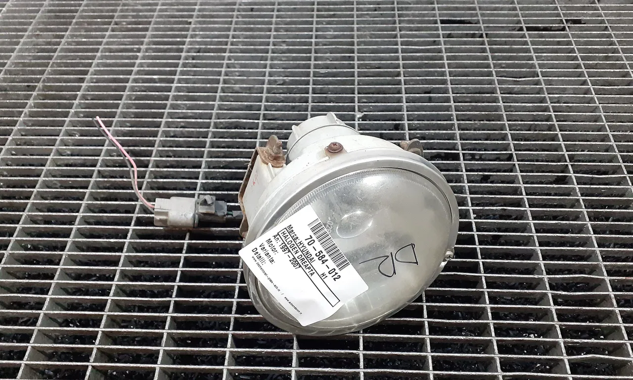 HALOGEN DREAPTA HYUNDAI H100 1996-2004