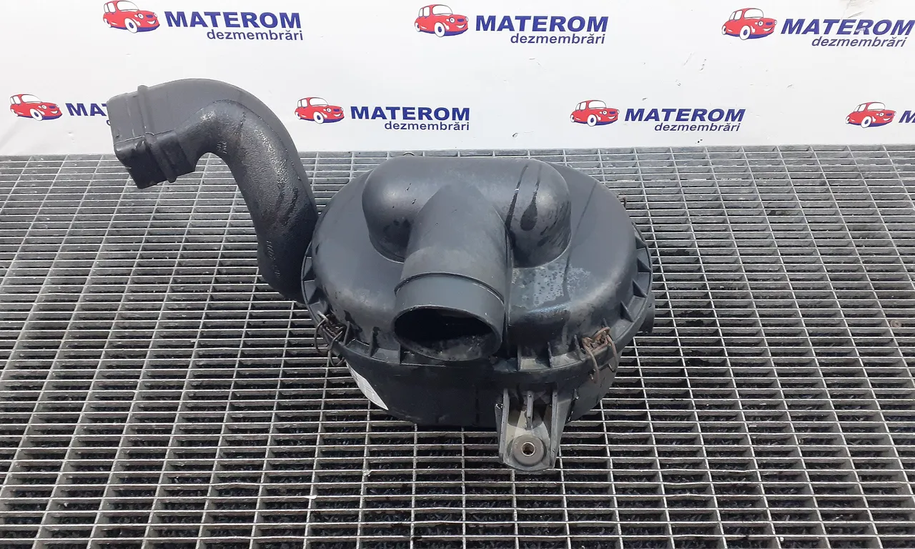 CARCASA FILTRU AER HYUNDAI H100 1996-2004