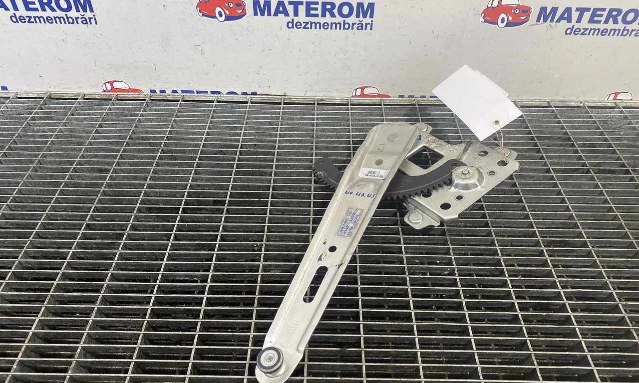 MACARA USA SPATE STANGA HYUNDAI i10 I 2007-2018