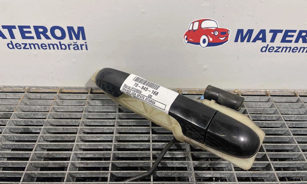MANER USA SPATE STANGA HYUNDAI i20 I 2008-2015