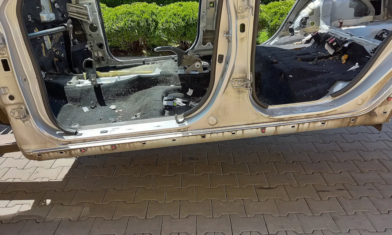 PRAG STANGA HYUNDAI i30 2007-2012