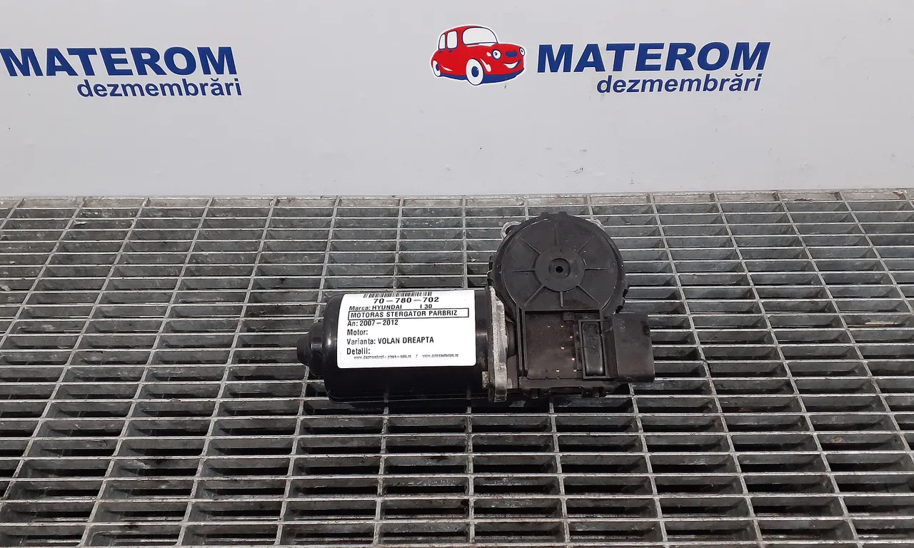 MOTORAS STERGATOR PARBRIZ HYUNDAI i30 2007-2012