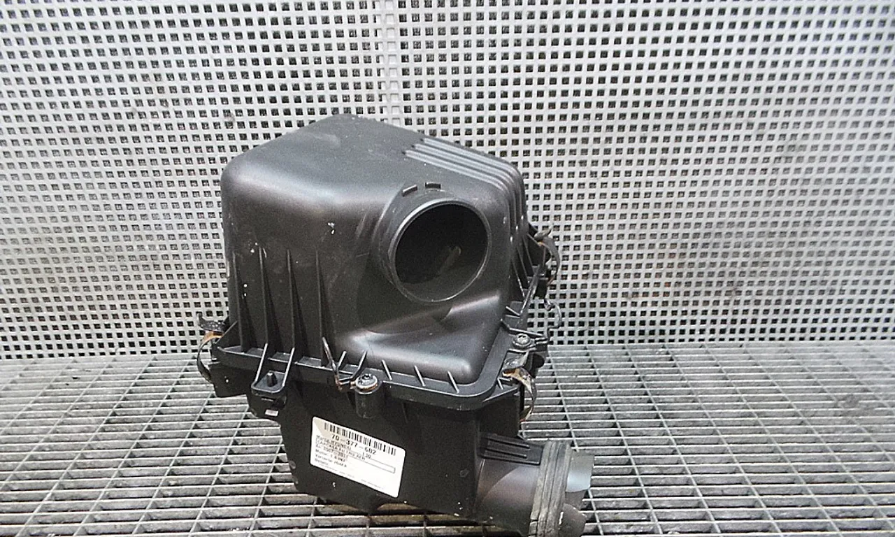CARCASA FILTRU AER HYUNDAI i30 2007-2012
