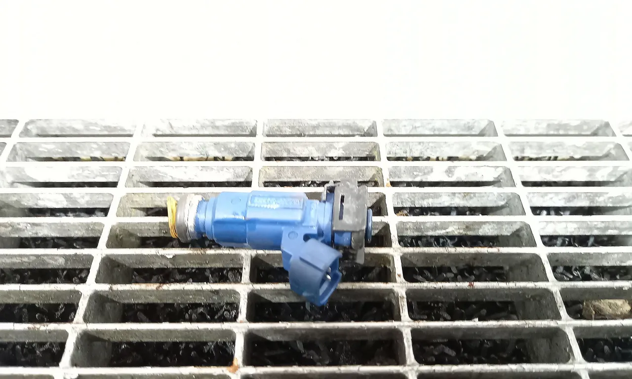 INJECTOR HYUNDAI i30 2007-2012