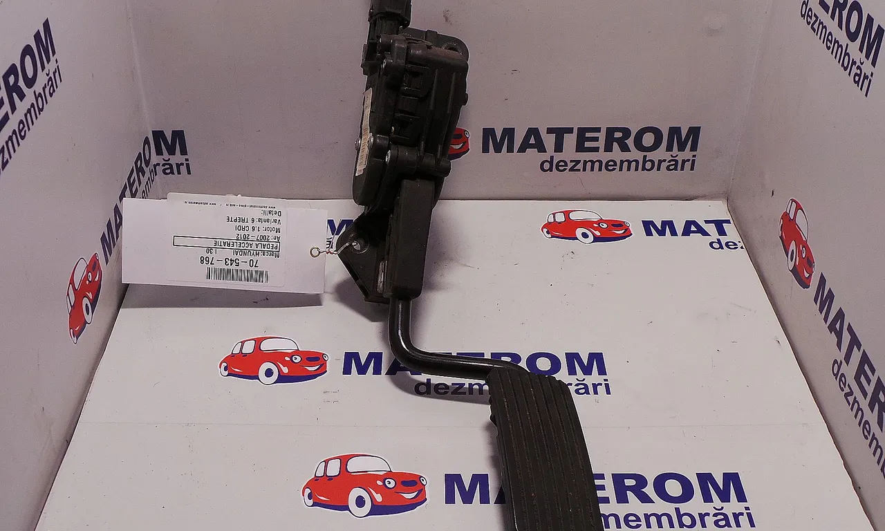 PEDALA ACCELERATIE HYUNDAI i30 2007-2012