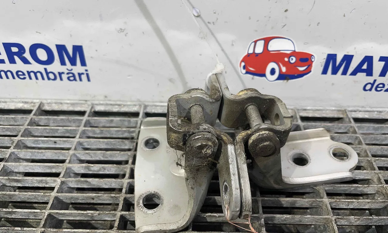 BALAMA USA FATA HYUNDAI i30 2012-2017