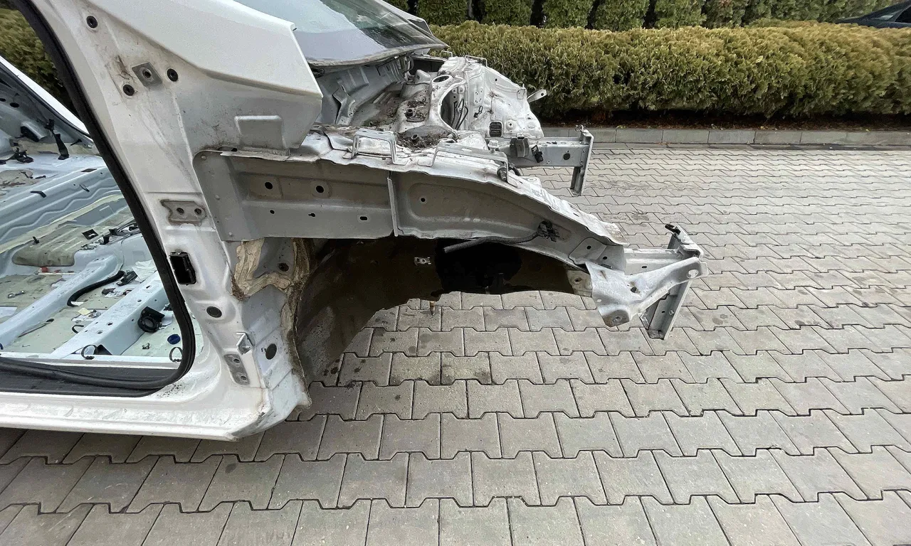 LONJERON DREAPTA HYUNDAI i30 2012-2017