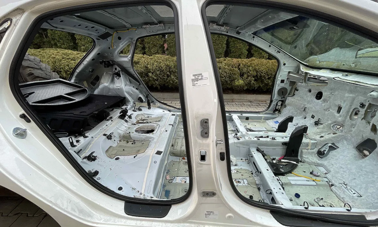 STALP MIJLOC DREAPTA HYUNDAI i30 2012-2017
