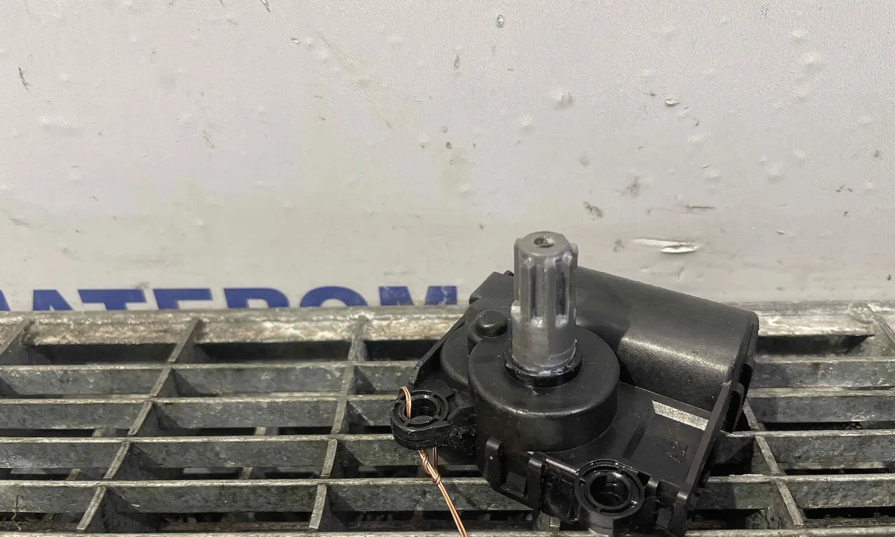 MOTORAS CLAPETA INCALZIRE HYUNDAI i30 2012-2017