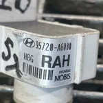SENZOR PARCARE SPATE HYUNDAI i30 1.6 2012-2017 oe-95720A600, vedere laterala