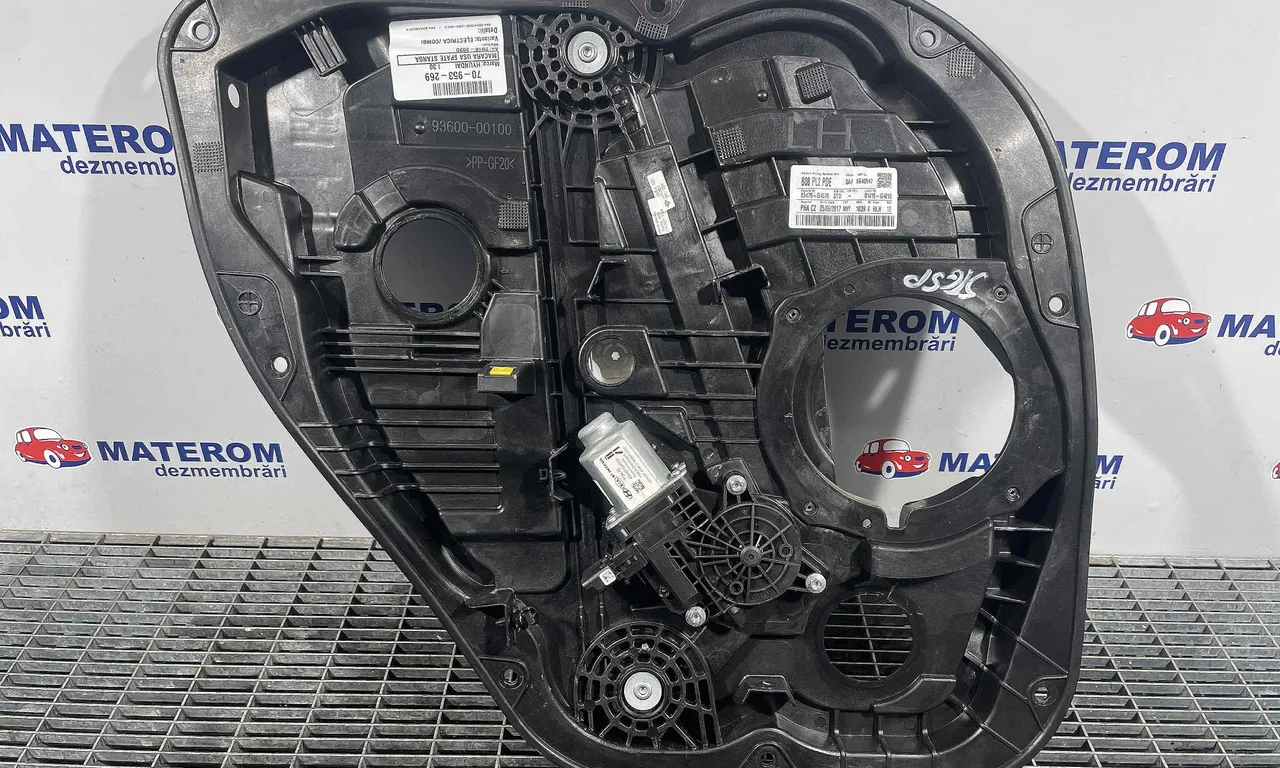MACARA USA SPATE STANGA HYUNDAI i30 2016-2020