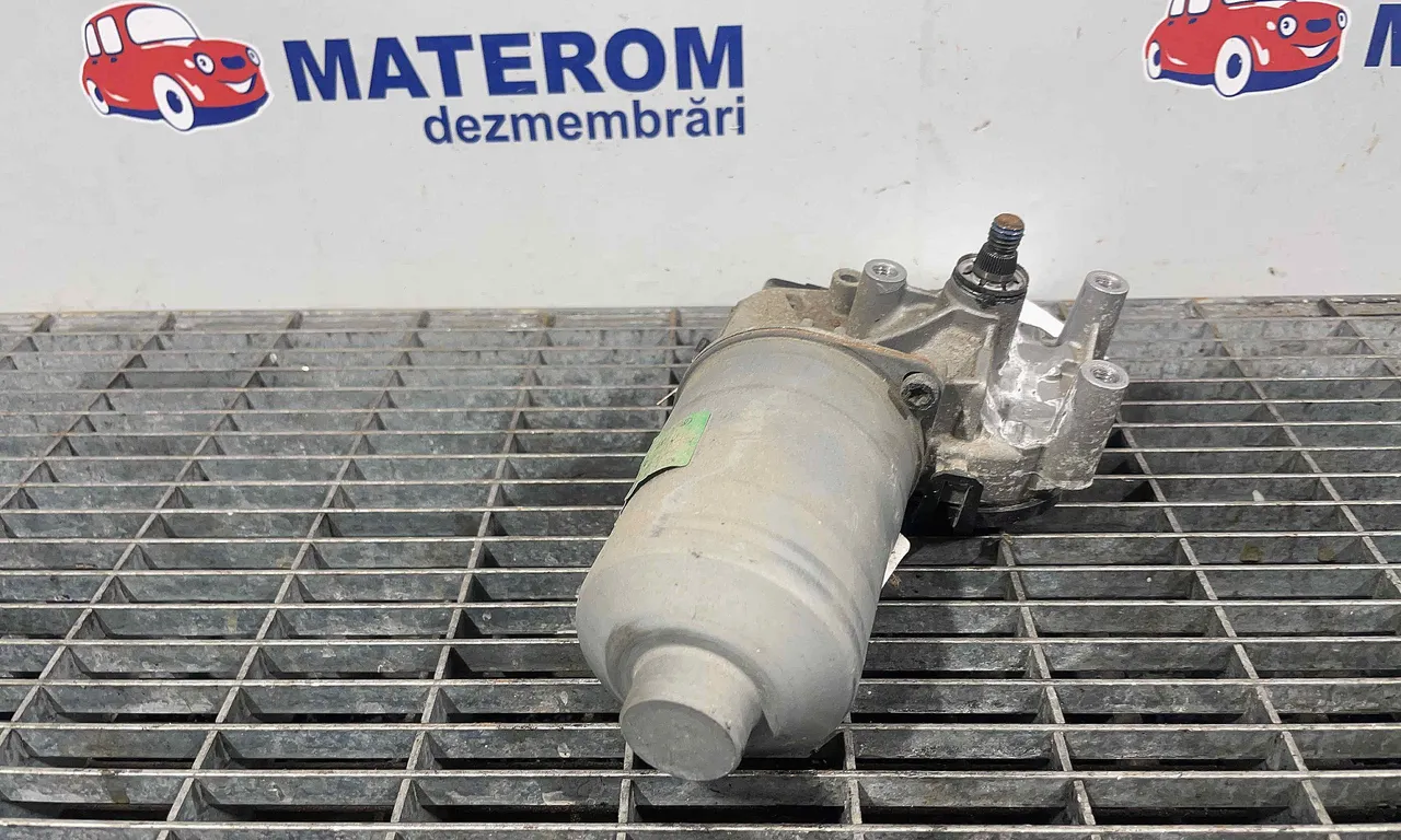 MOTORAS STERGATOR PARBRIZ HYUNDAI i30 2016-2020