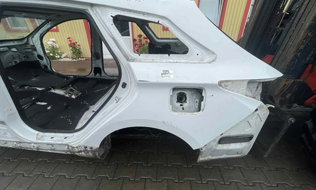 ARIPA SPATE STANGA HYUNDAI i40 I CW 2011-2019