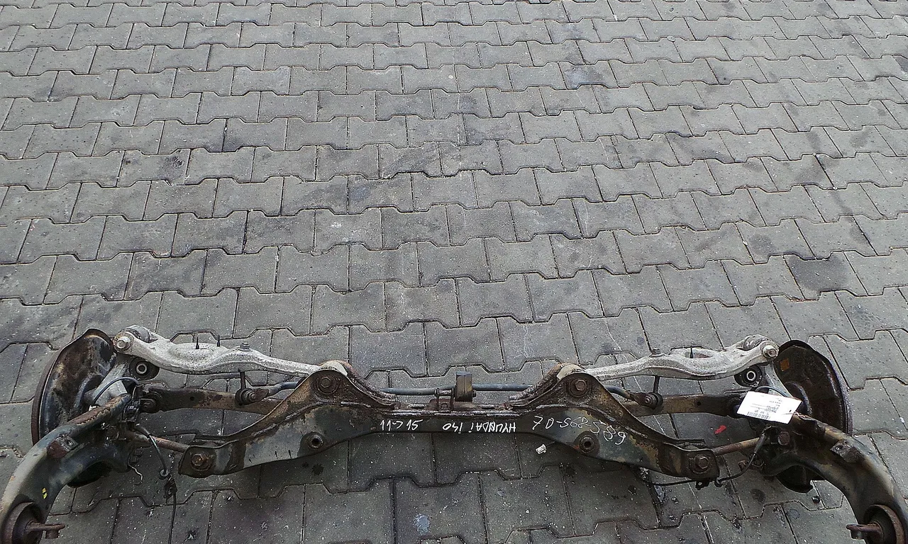 PUNTE SPATE HYUNDAI i40 I CW 2011-2019