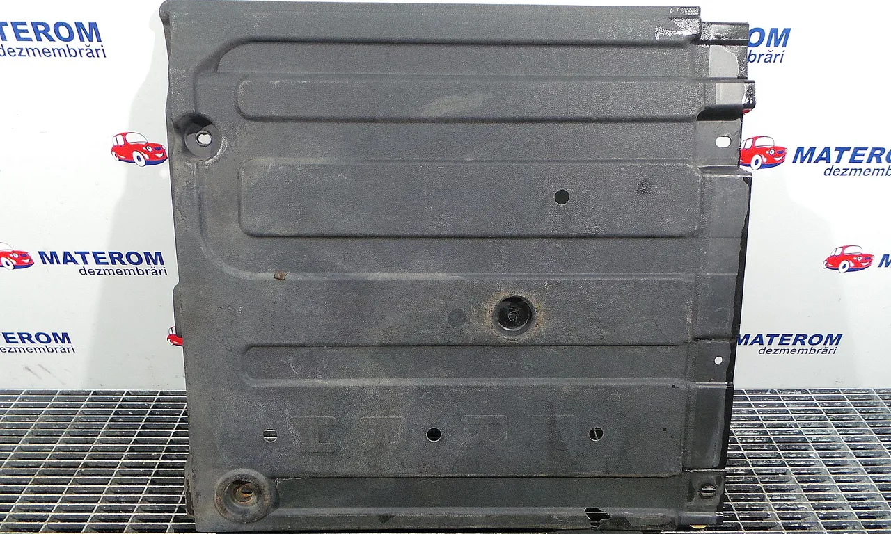 SCUT SUB MASINA HYUNDAI i40 I CW 2011-2019