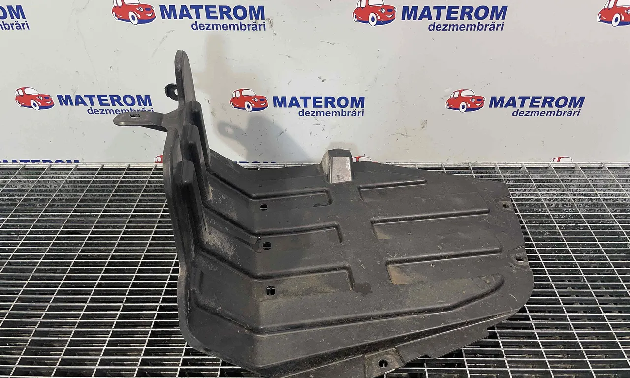 SCUT SUB MASINA HYUNDAI i40 I CW 2011-2019