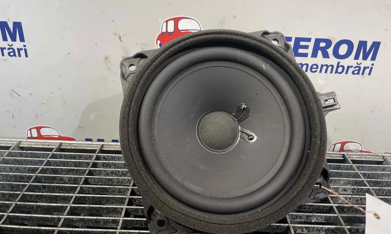 DIFUZOR AUDIO HYUNDAI i40 I CW 2011-2019