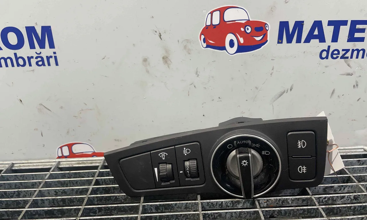 INTRERUPATOR LUMINI HYUNDAI i40 I CW 2011-2019