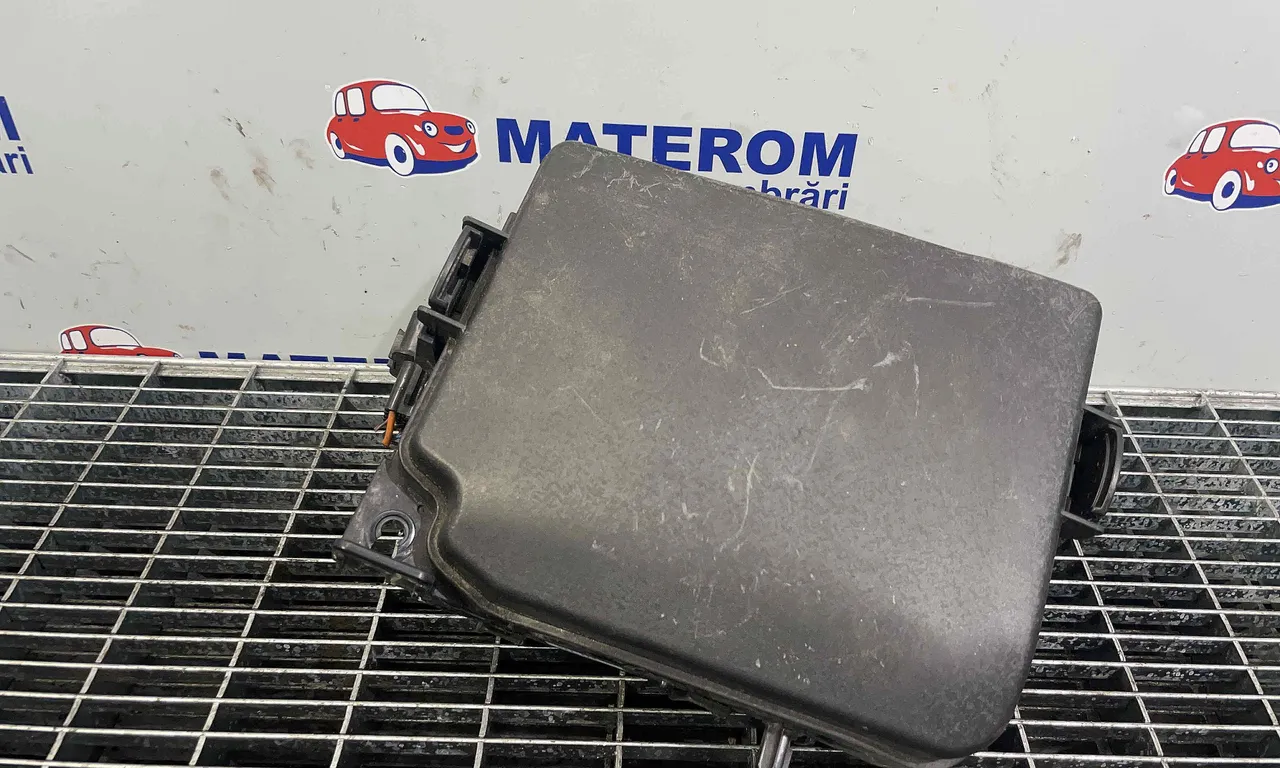 TABLOU SIGURANTE HYUNDAI i40 I CW 2011-2019