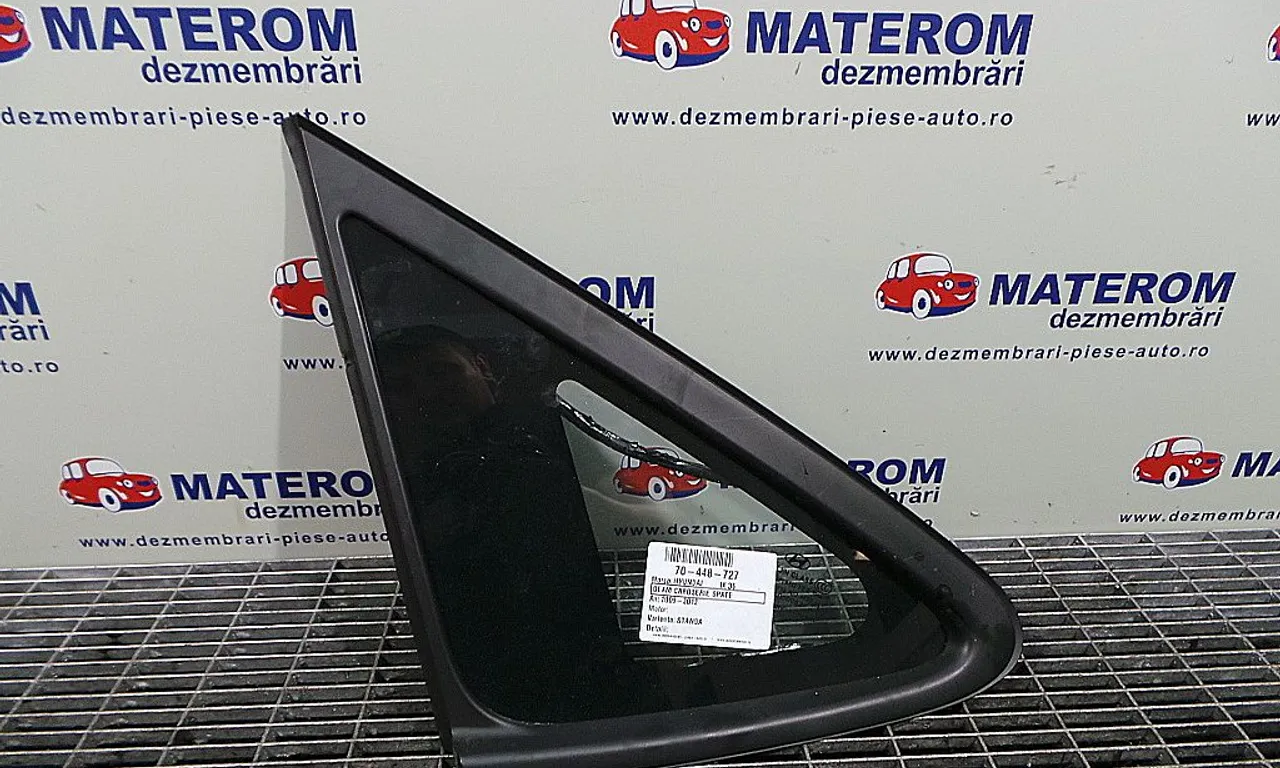 GEAM CAROSERIE SPATE STANGA HYUNDAI ix35 2009-2016