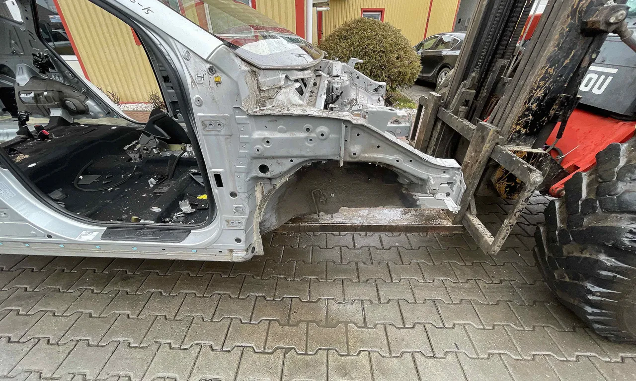 LONJERON DREAPTA HYUNDAI ix35 2009-2016