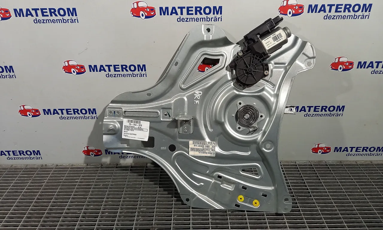 MACARA USA FATA DREAPTA HYUNDAI ix35 2009-2016