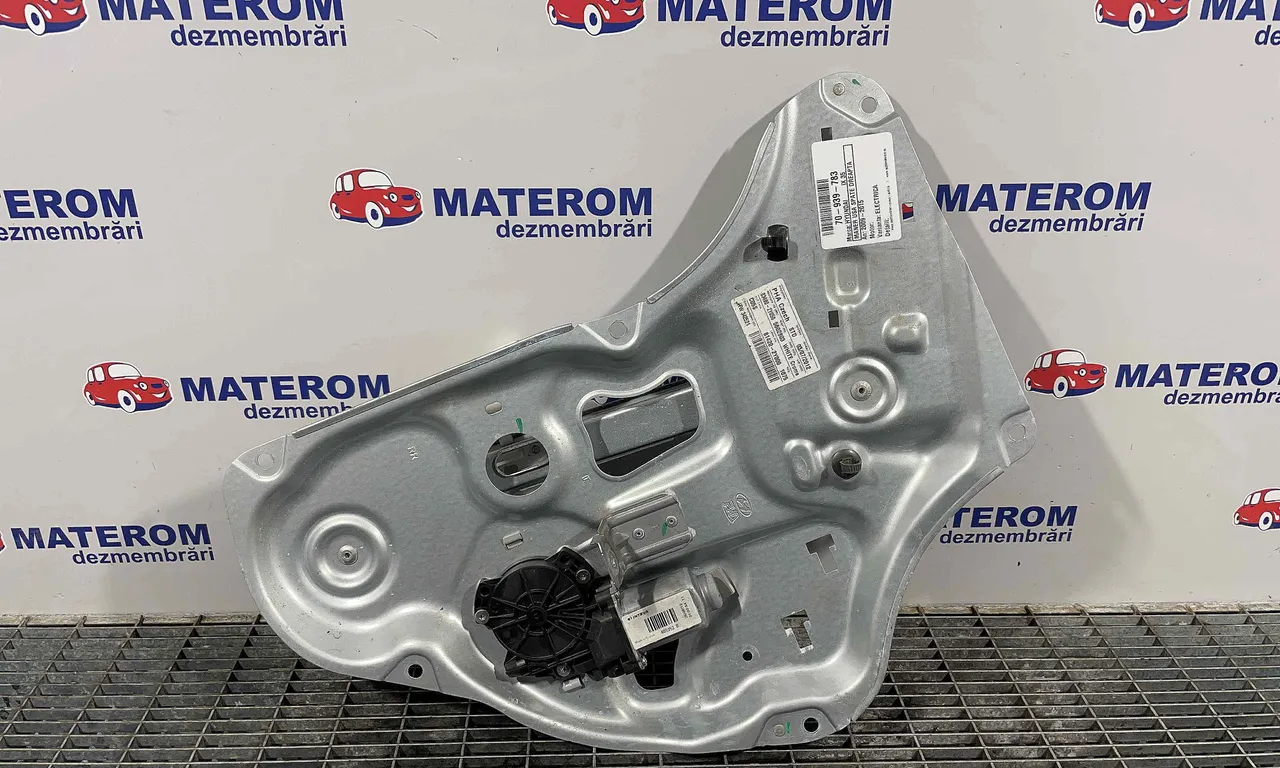 MACARA USA SPATE DREAPTA HYUNDAI ix35 2009-2016