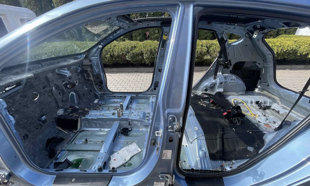 STALP MIJLOC STANGA HYUNDAI ix35 2009-2016