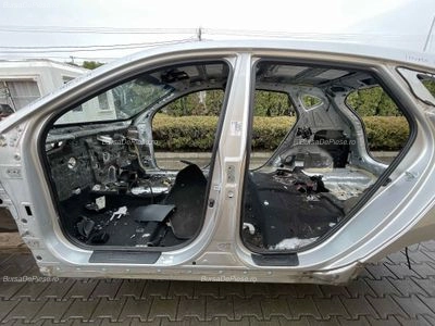 STALP MIJLOC STANGA HYUNDAI ix35 1.7 2009-2016 oe 714012YB00, vedere frontata