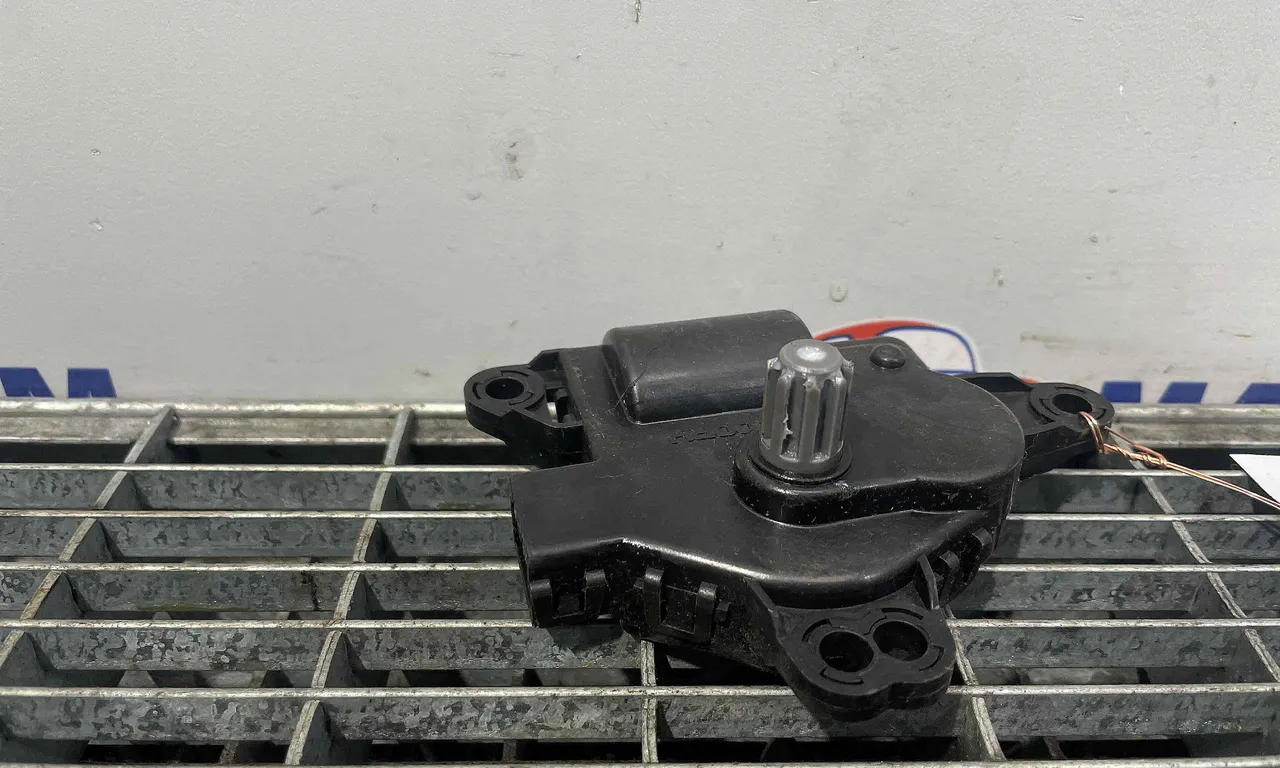 MOTORAS CLAPETA INCALZIRE HYUNDAI ix35 2009-2016