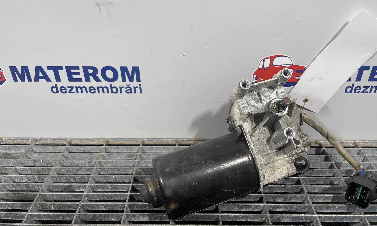 MOTORAS STERGATOR PARBRIZ HYUNDAI ix35 2009-2016