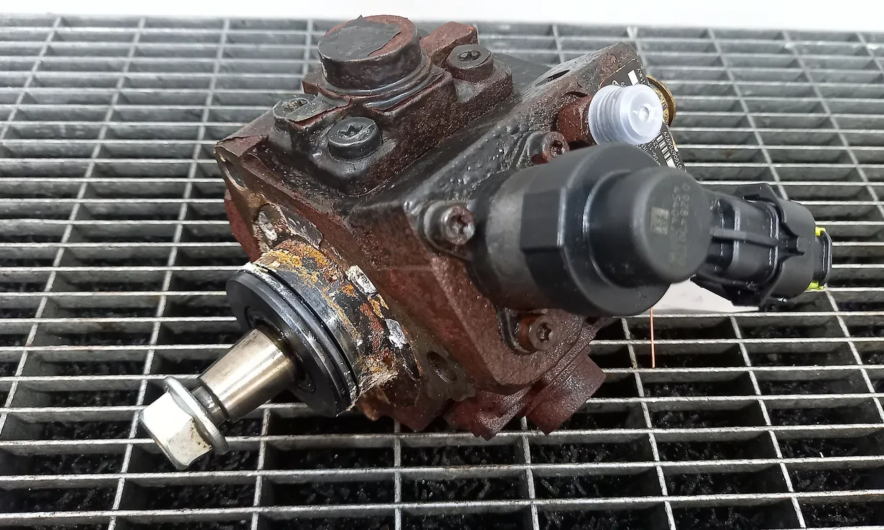 POMPA INALTA PRESIUNE HYUNDAI ix35 2009-2016