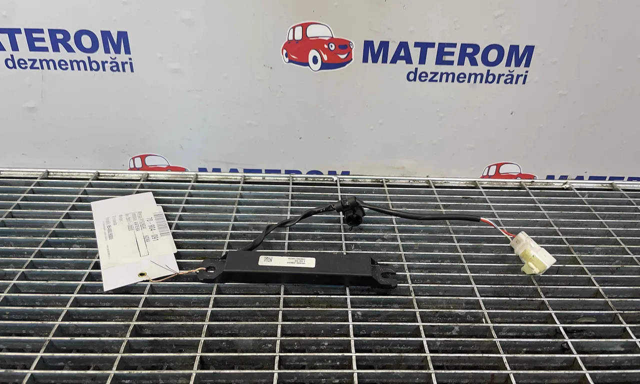 MODUL ANTENA HYUNDAI KONA 2017-2023