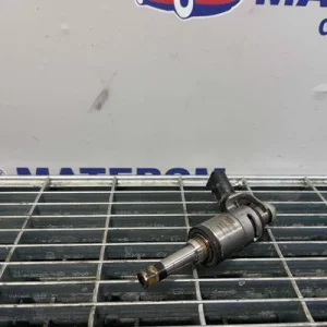 INJECTOR